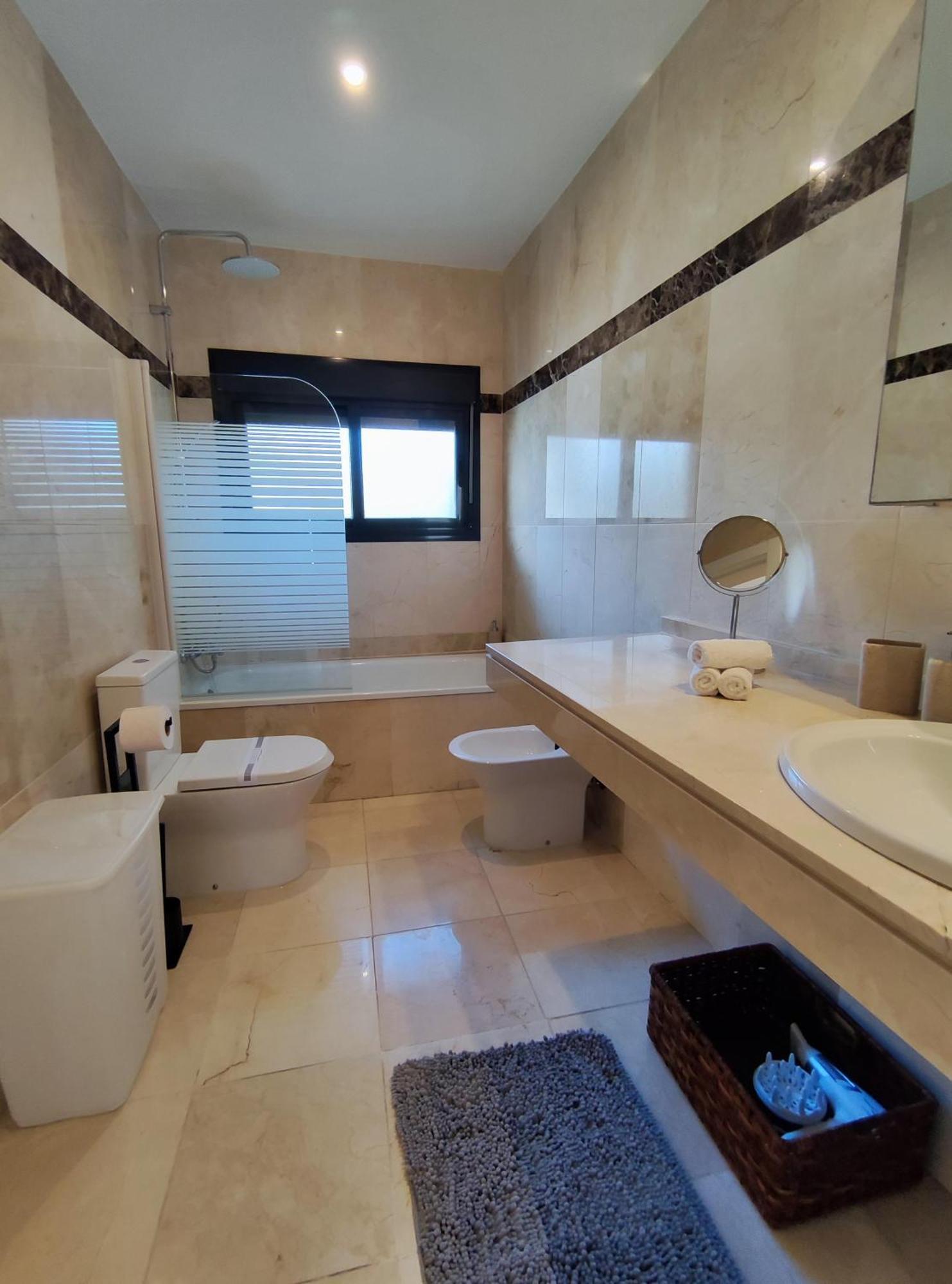 埃斯特波纳Luxury Duplex Infinity Pool Ehhouse公寓 外观 照片